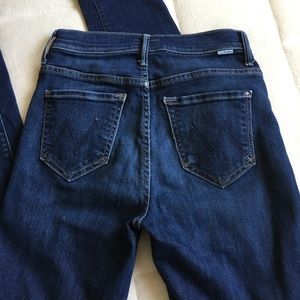 MOTHER JEANS THE SUPER SWOONER